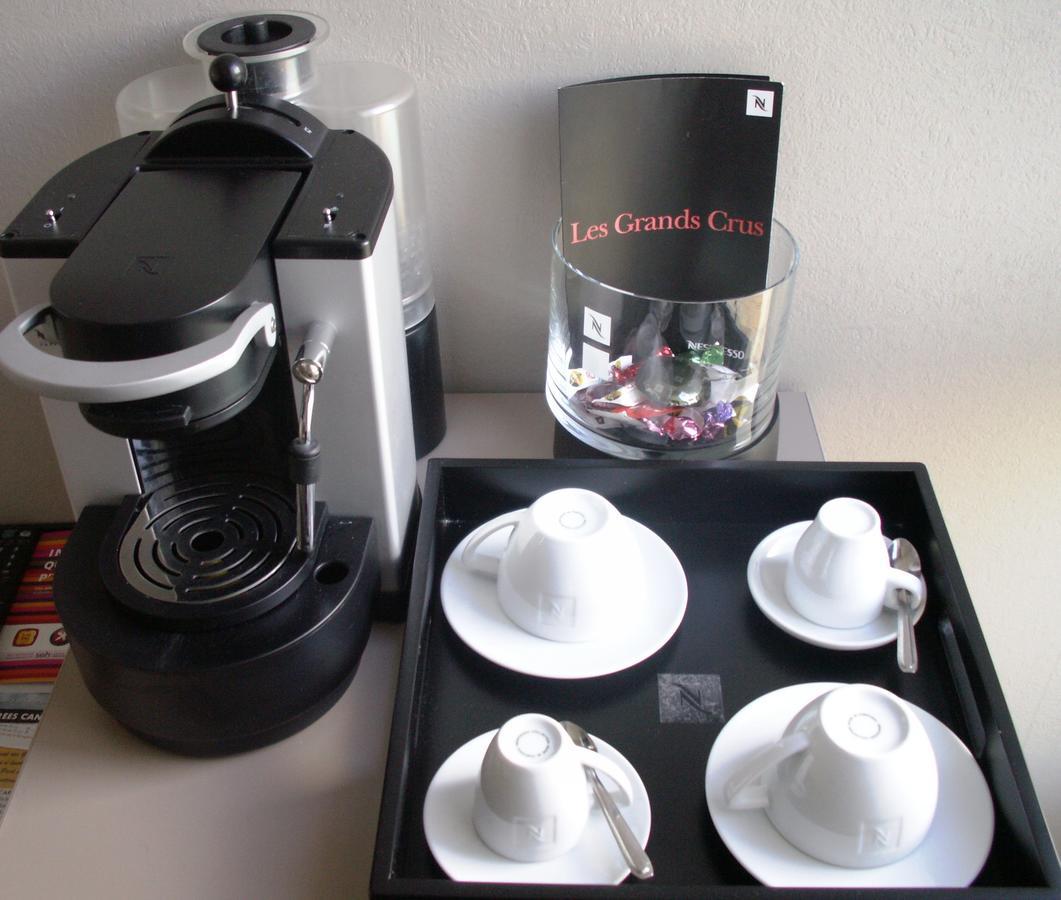 Hotel Cap Vert En Aveyron 생 아프리크 외부 사진